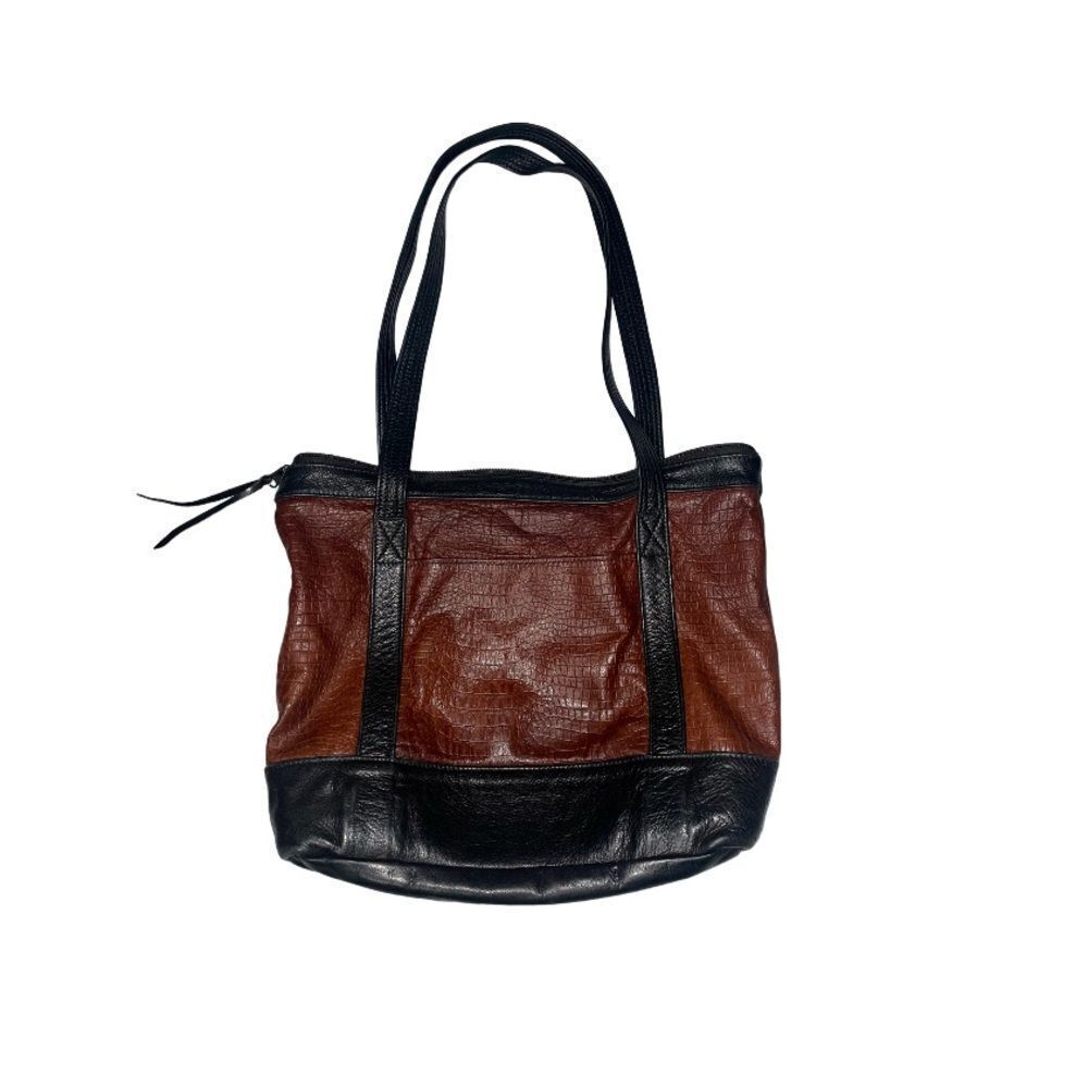 Dry Creek Leather Shoulder Bag